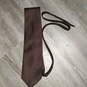 Wembley brown tie NWOT